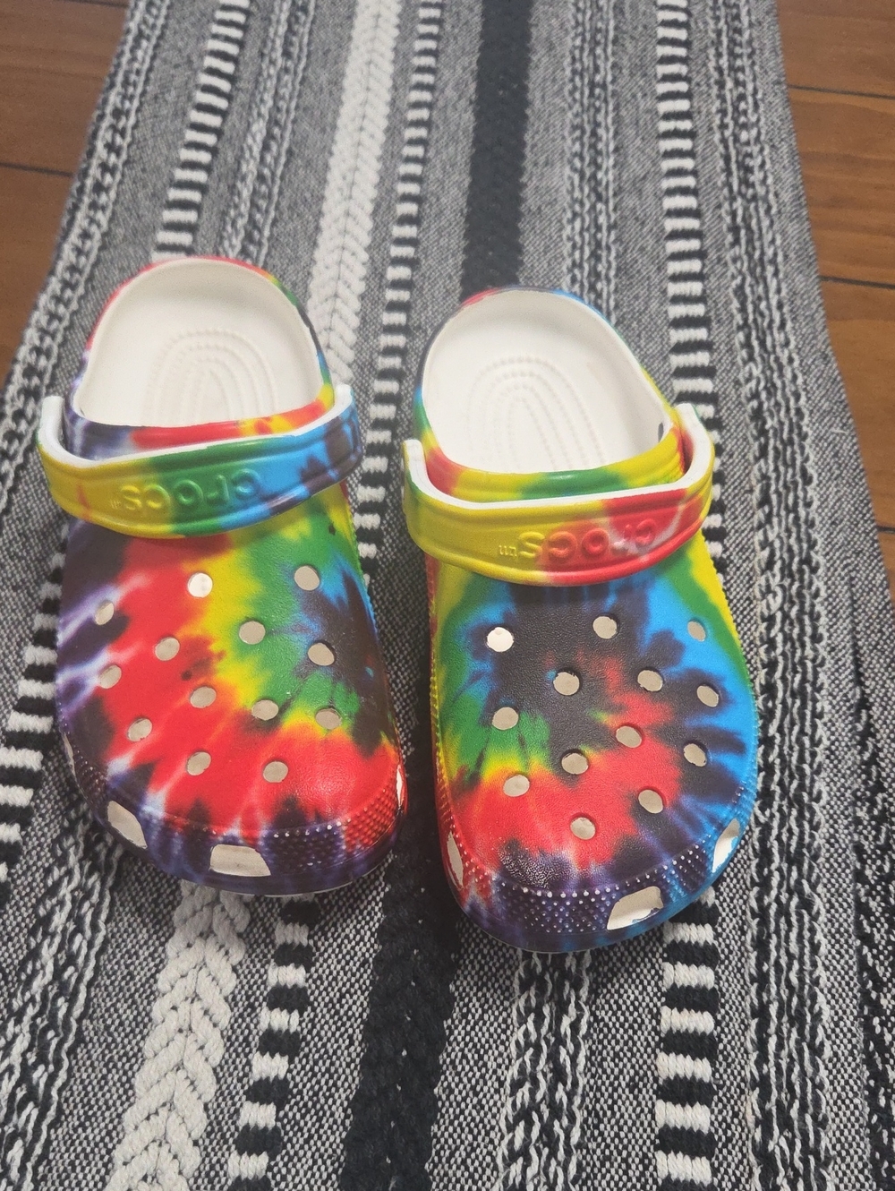 Tie-Dye Clog Sandals in Rainbow